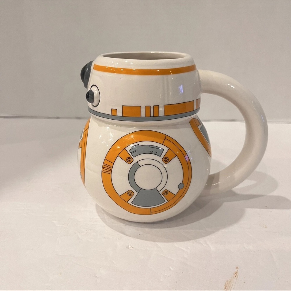 Star Wars Lucasfilm Cute BB-8 Droid Lightweight Ceramic Coffee Mug White 12 oz